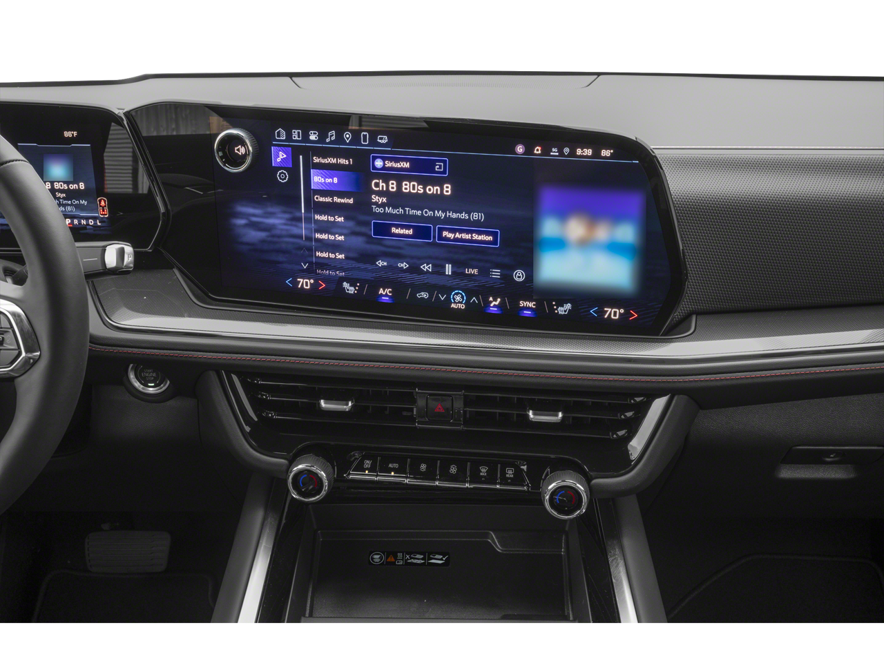 2025 Chevrolet Suburban 4WD RST
