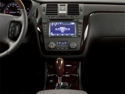 2010 Cadillac DTS Luxury Collection