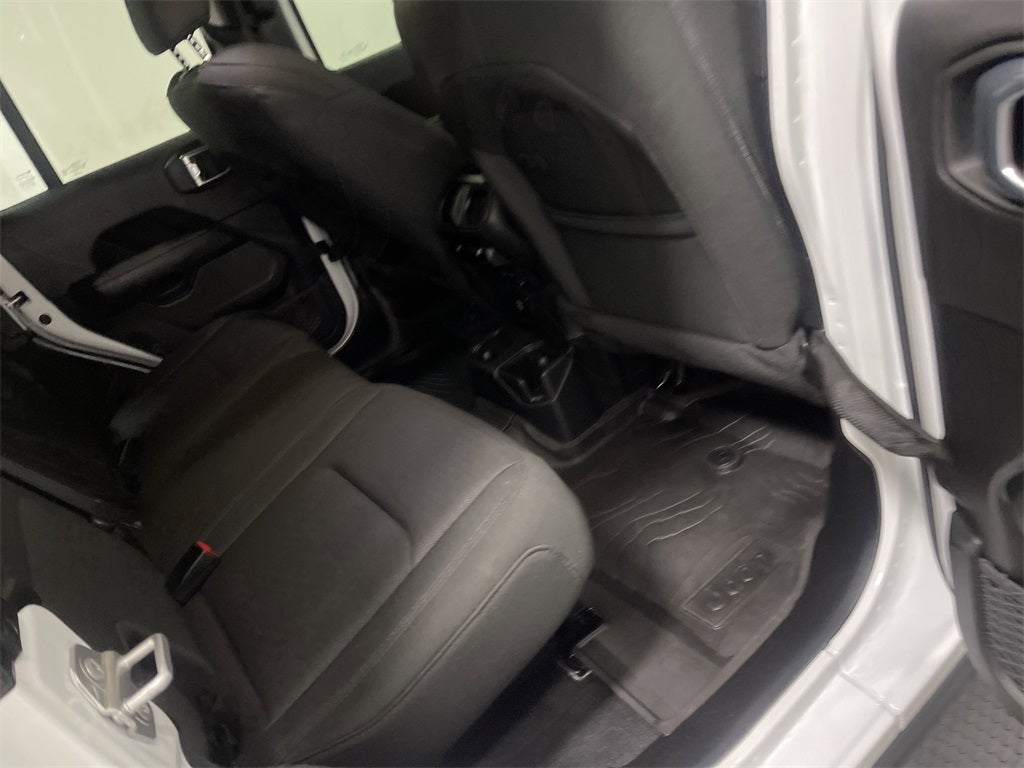 2023 Jeep Wrangler 4-Door Sahara 4x4