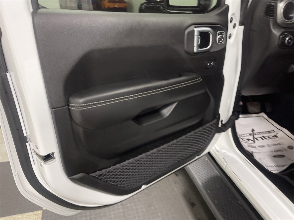 2023 Jeep Wrangler 4-Door Sahara 4x4