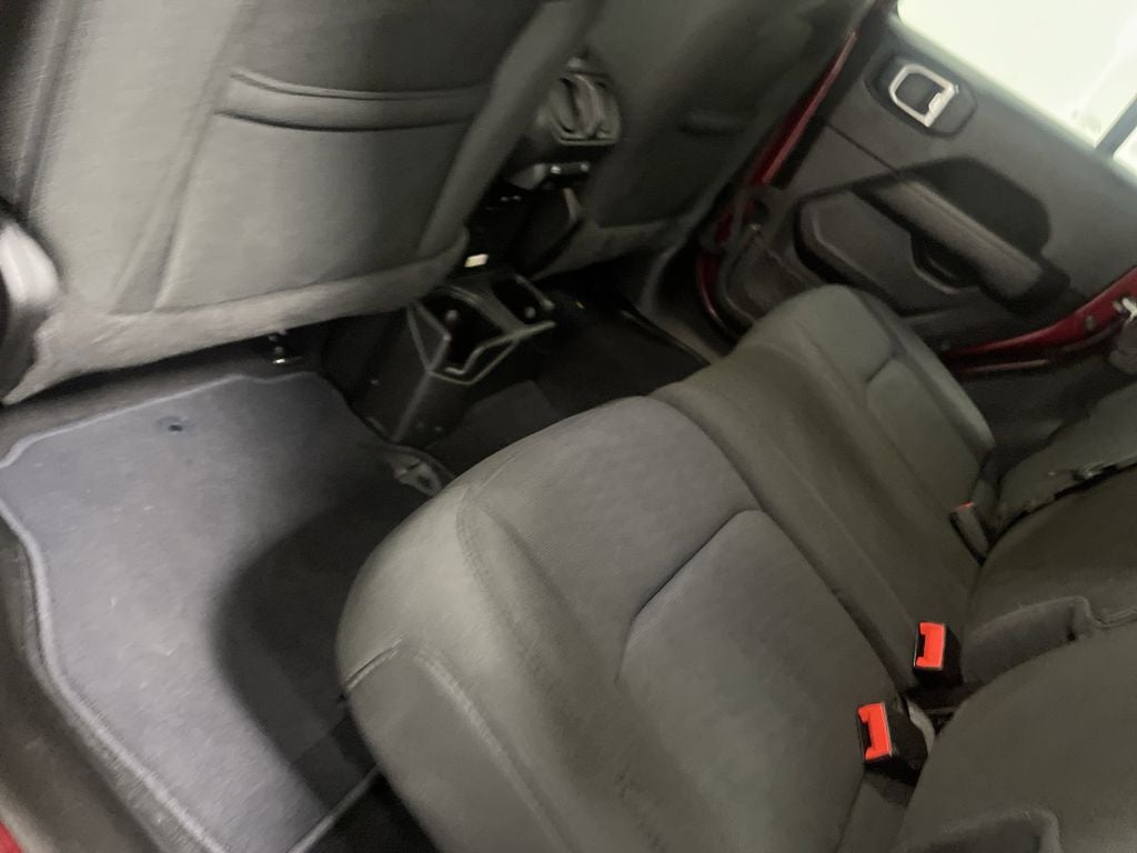 2022 Jeep Wrangler Unlimited Sahara 4x4