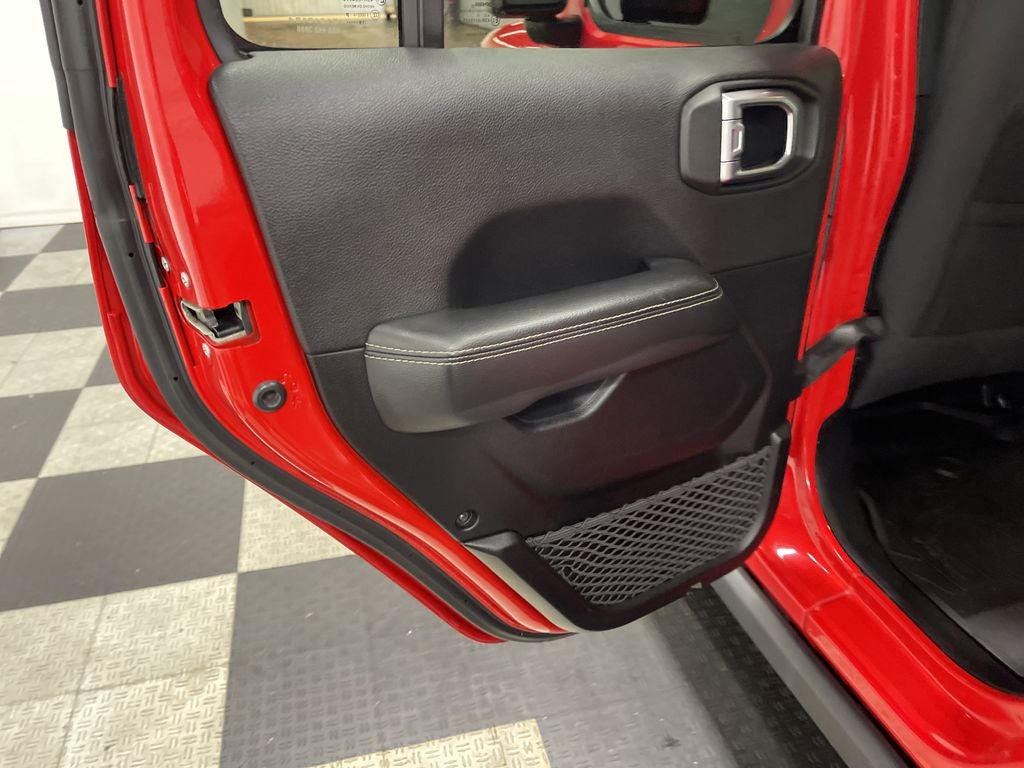 2020 Jeep Wrangler Unlimited Sahara 4x4