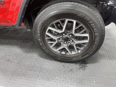 2025 Jeep Wrangler 4-Door Sahara 4x4