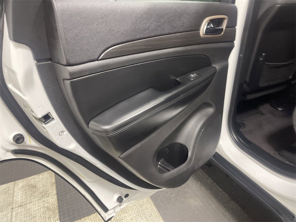 2016 Jeep Grand Cherokee Laredo