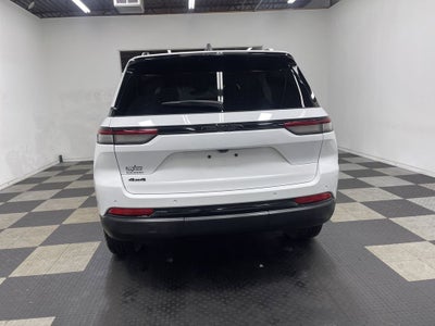 2025 Jeep Grand Cherokee Altitude 4x4