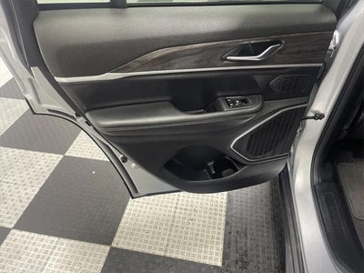 2022 Jeep Grand Cherokee Limited 4x4