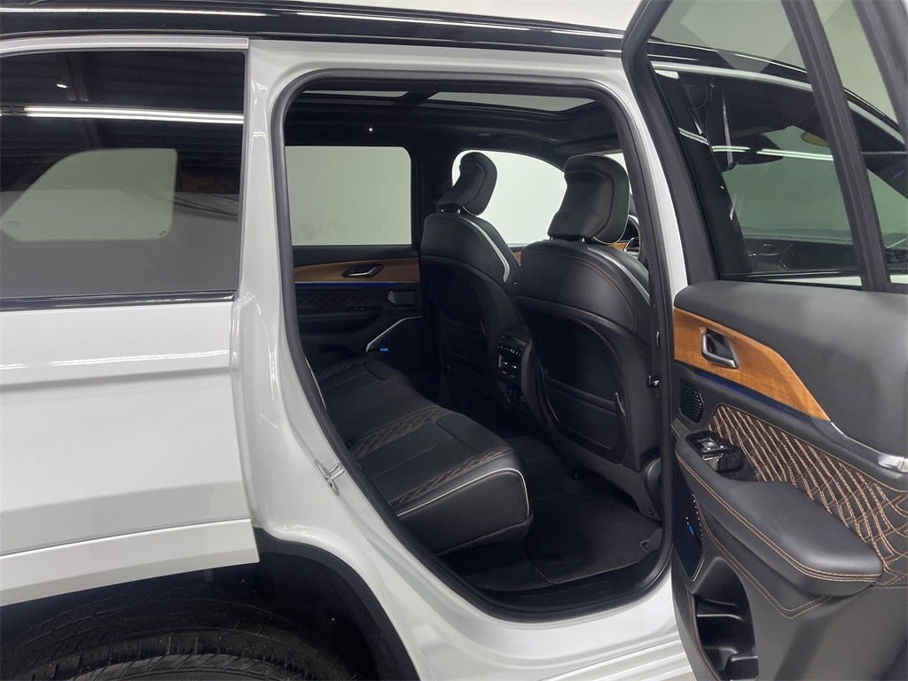 2025 Jeep Grand Cherokee Summit Reserve 4x4