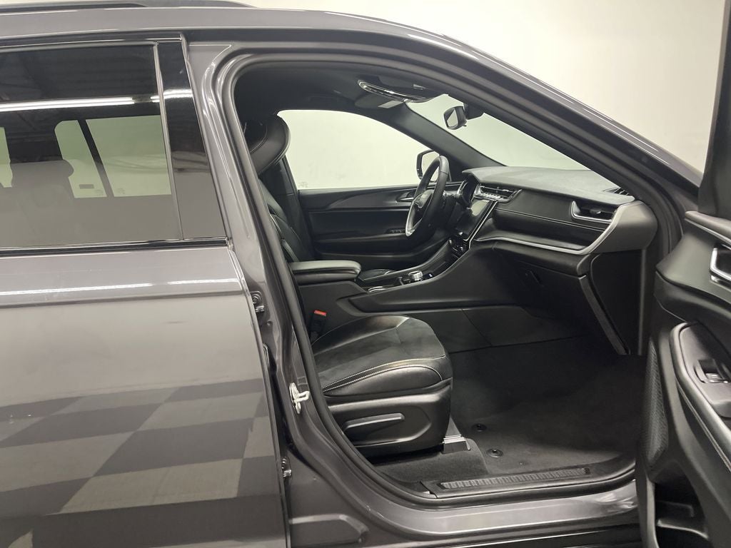 2024 Jeep Grand Cherokee L Altitude 4x4