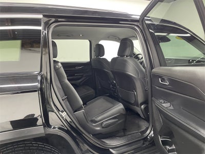 2023 Jeep Grand Cherokee L Laredo 4x4