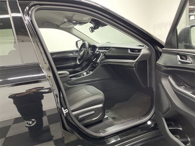 2023 Jeep Grand Cherokee L Laredo 4x4