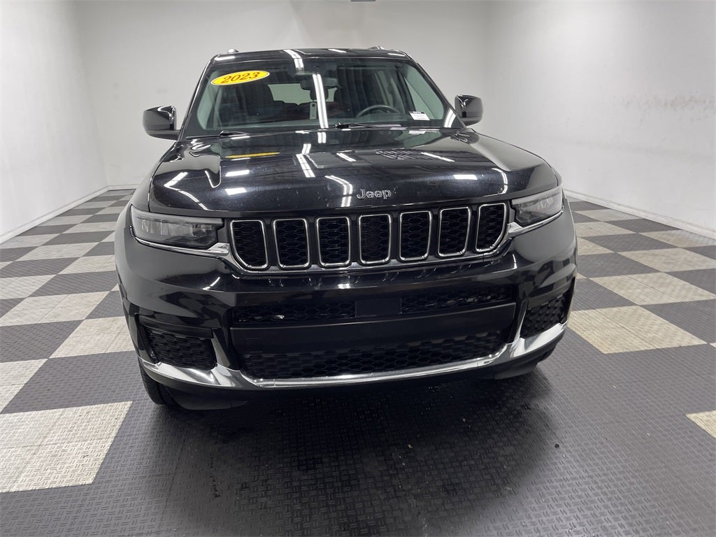 2023 Jeep Grand Cherokee L Laredo 4x4