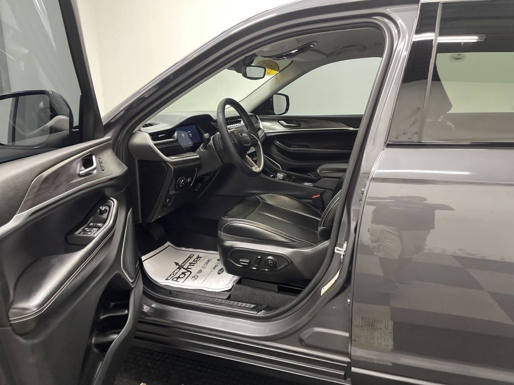 2024 Jeep Grand Cherokee L Limited 4x4
