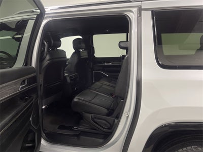 2023 Jeep Wagoneer L Series II 4x2