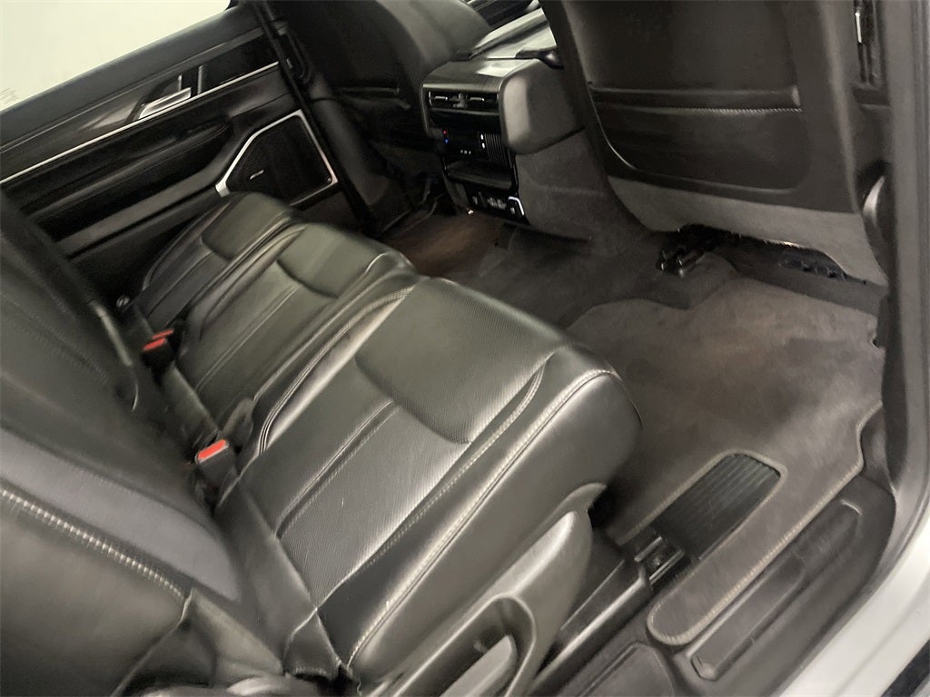 2023 Jeep Wagoneer L Series II 4x2