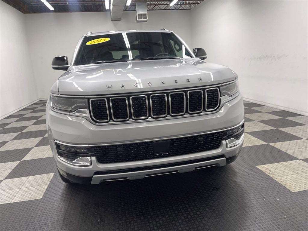 2023 Jeep Wagoneer L Series II 4x2
