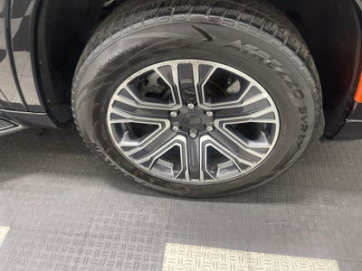 2024 Jeep Wagoneer L Series II 4x2