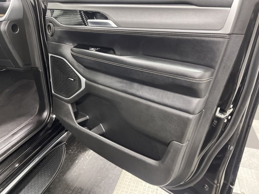 2025 Jeep Wagoneer L Series I 4x4