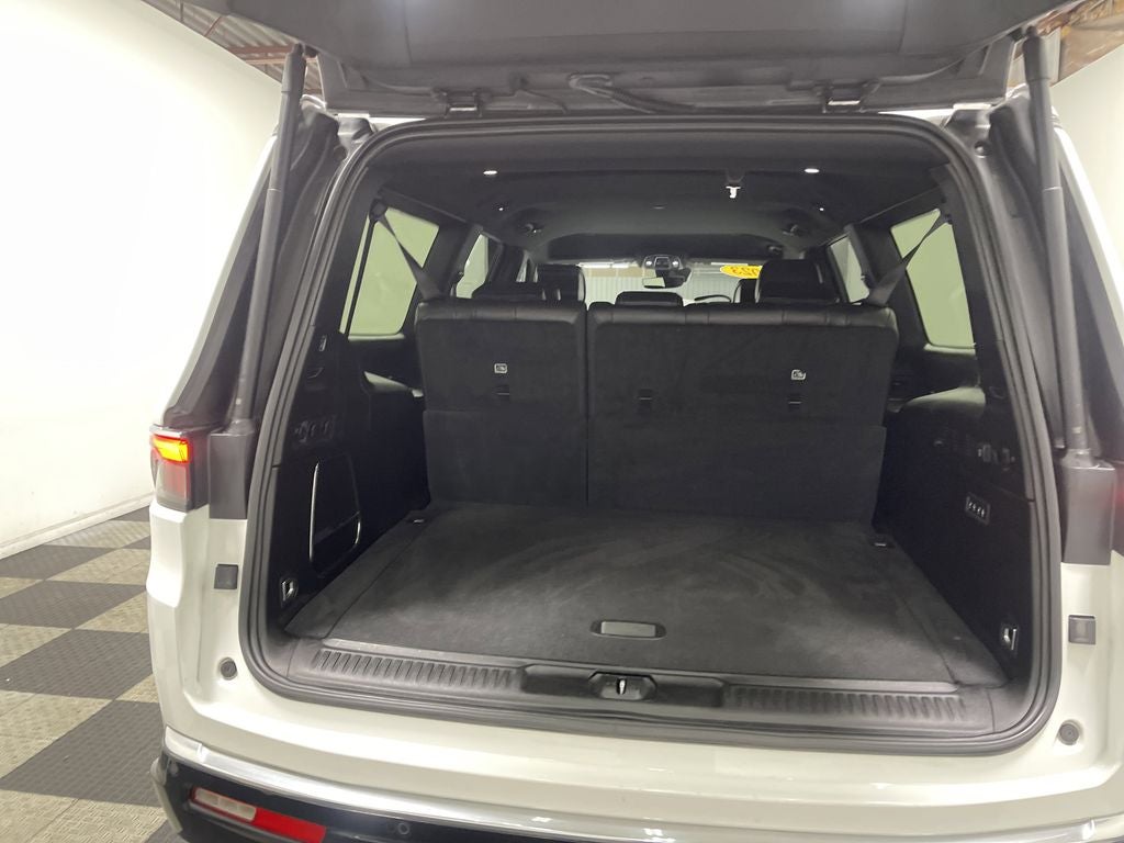 2023 Jeep Wagoneer L Series II 4x4