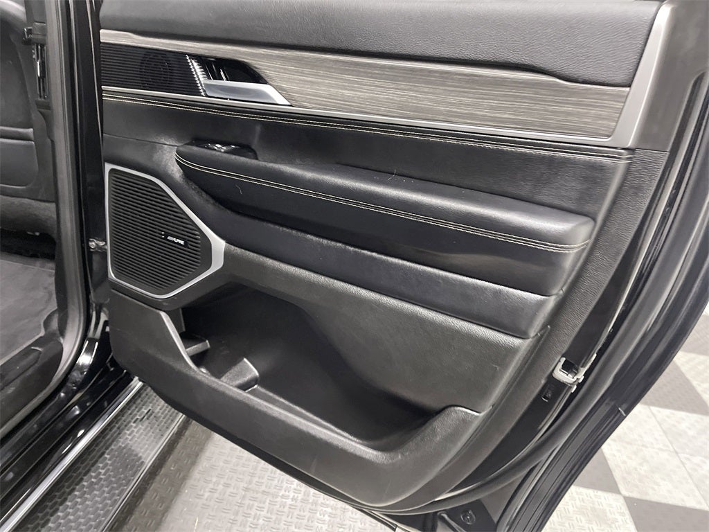 2024 Jeep Wagoneer L Series II 4x4