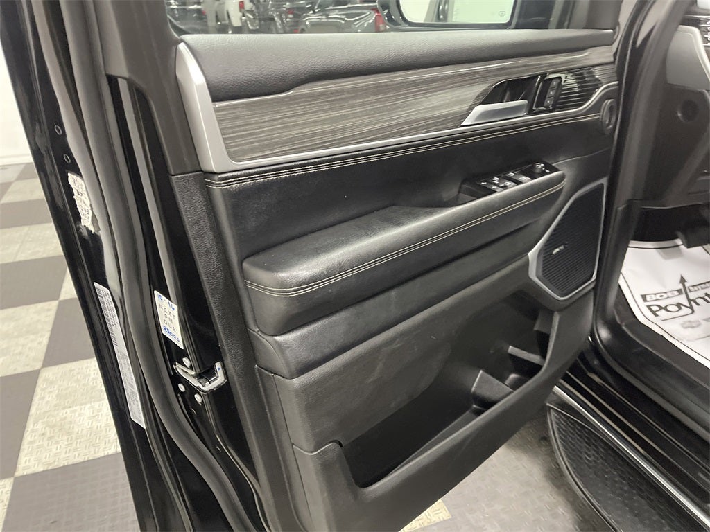 2024 Jeep Wagoneer L Series II 4x4