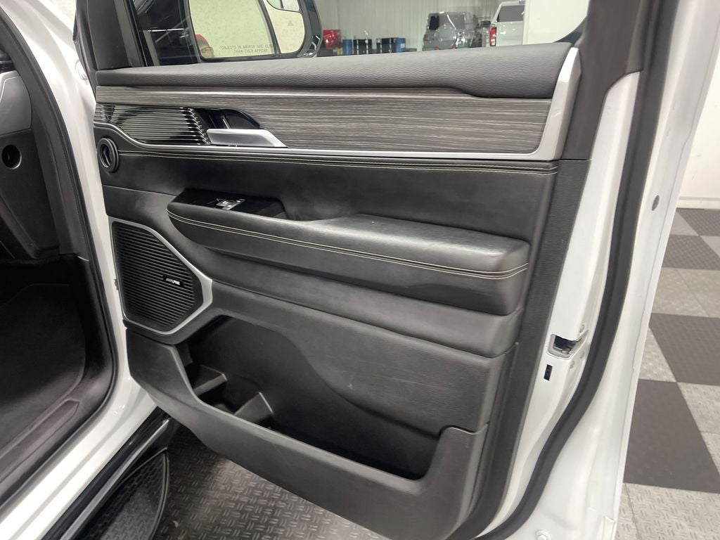 2024 Jeep Wagoneer L Series II 4x4