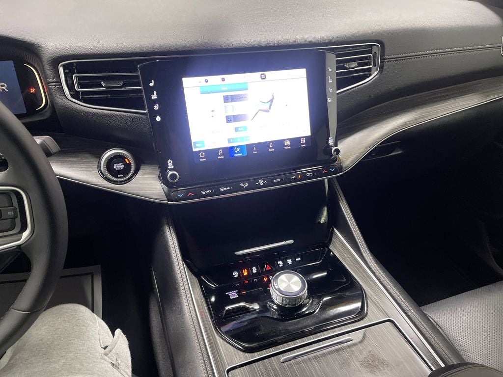 2024 Jeep Wagoneer L Series II 4x4
