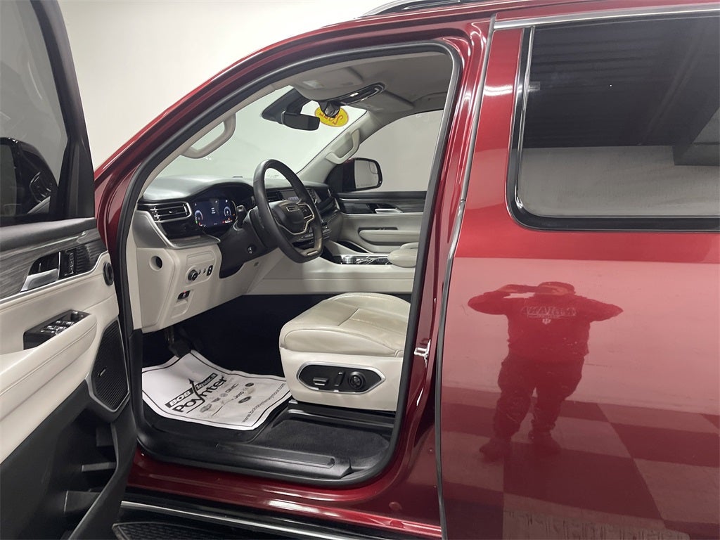 2022 Jeep Wagoneer Series II 4x2