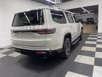 2022 Jeep Wagoneer Series III 4x4