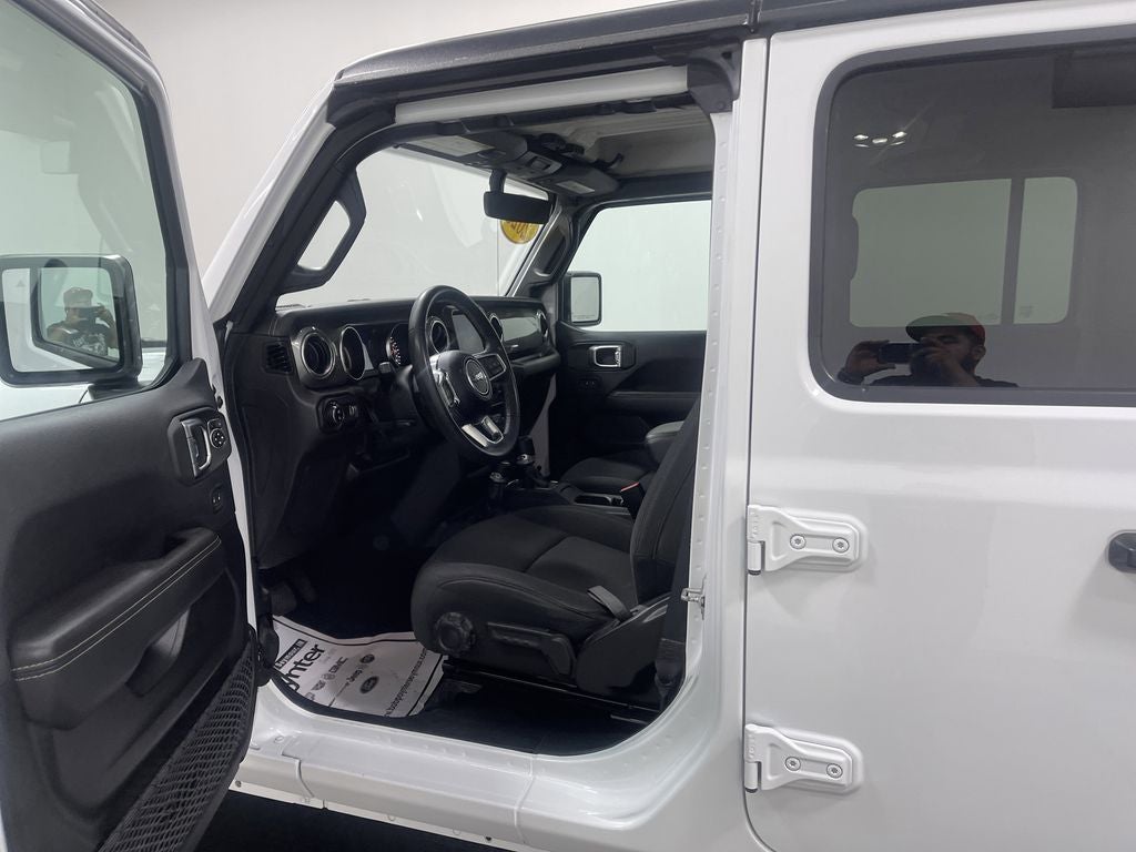 2023 Jeep Gladiator Overland 4x4