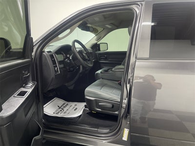 2019 RAM 1500 Classic Express Quad Cab 4x4 6'4' Box