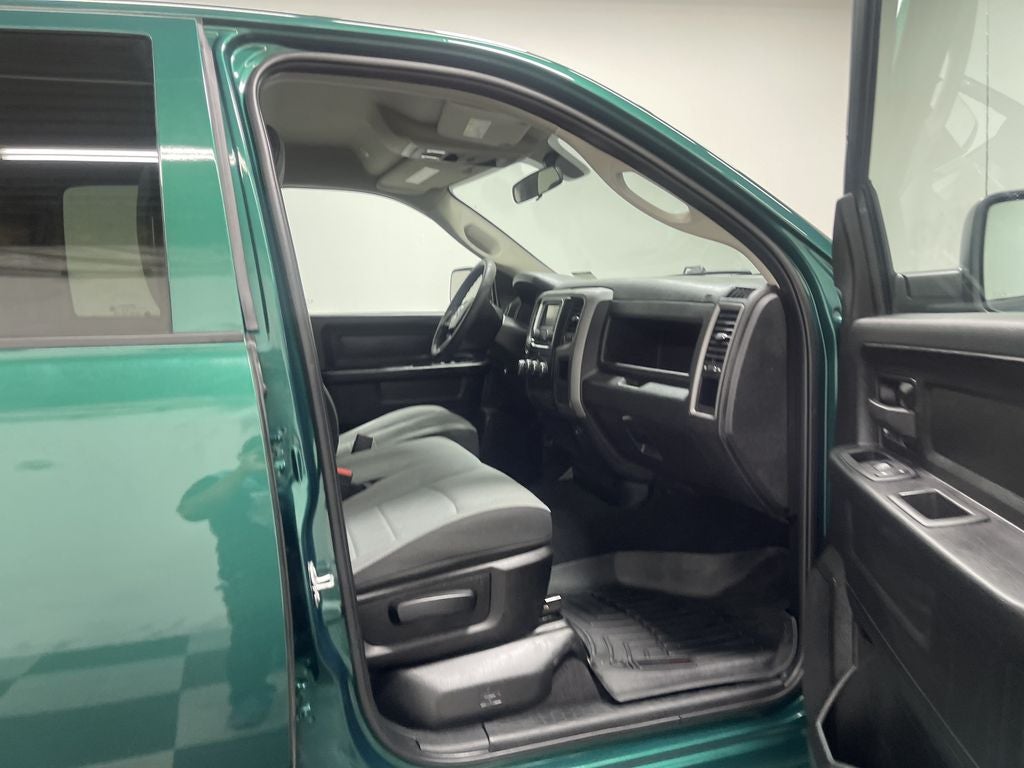 2022 RAM 1500 Classic Tradesman Quad Cab 4x4 6'4' Box