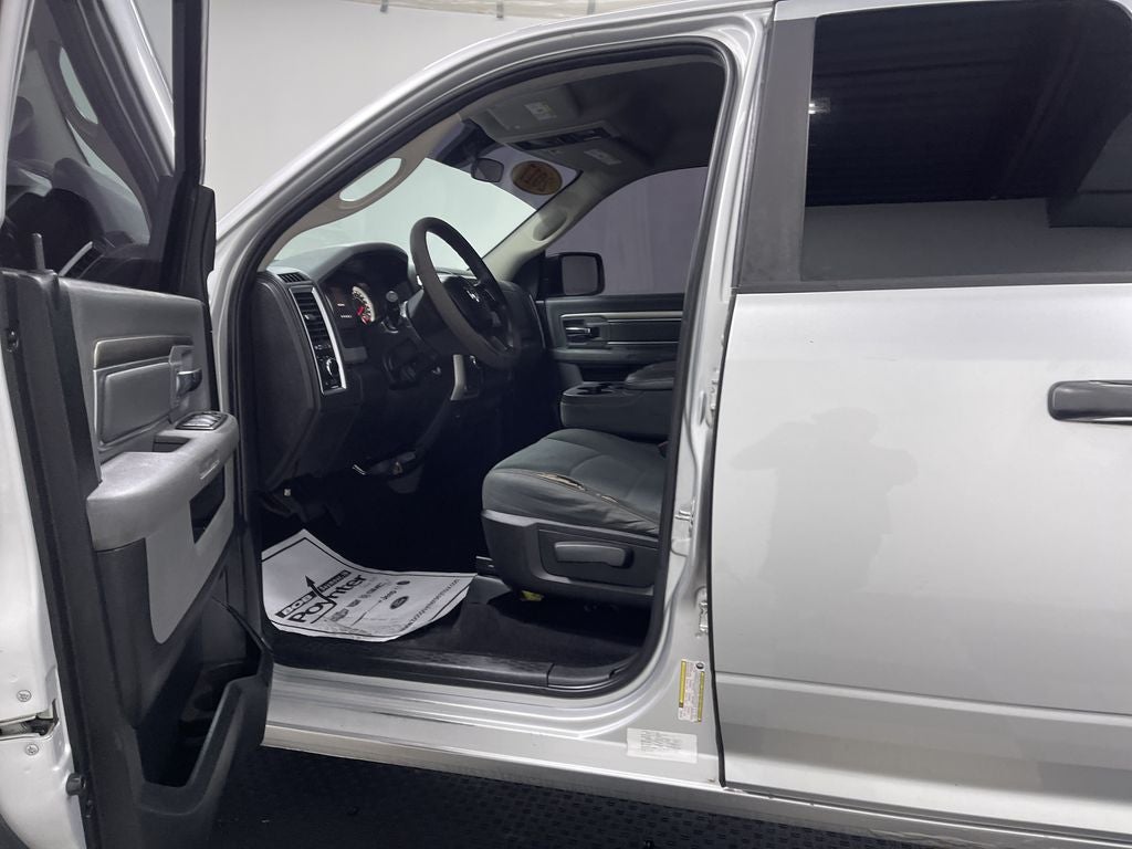 2017 RAM 1500 SLT