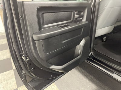 2017 RAM 1500 Express Crew Cab 4x4 5'7' Box