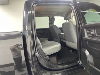 2017 RAM 1500 Express Crew Cab 4x4 5'7' Box