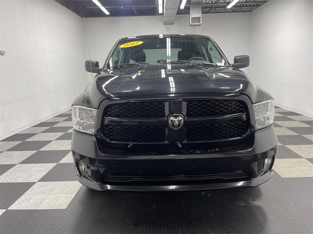 2017 RAM 1500 Express Crew Cab 4x4 5'7' Box