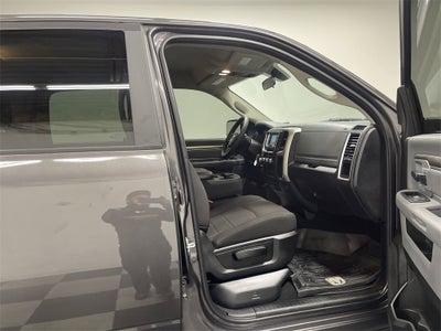 2020 RAM 1500 Classic Warlock Crew Cab 4x4 5'7' Box