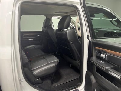 2018 RAM 1500 Laramie Crew Cab 4x4 5'7' Box