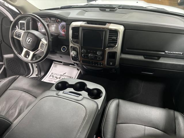 2018 RAM 1500 Laramie Crew Cab 4x4 5'7' Box