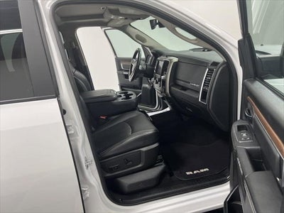 2018 RAM 1500 Laramie Crew Cab 4x4 5'7' Box