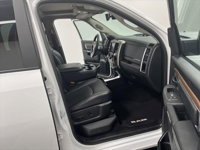 2018 RAM 1500 Laramie Crew Cab 4x4 5'7' Box