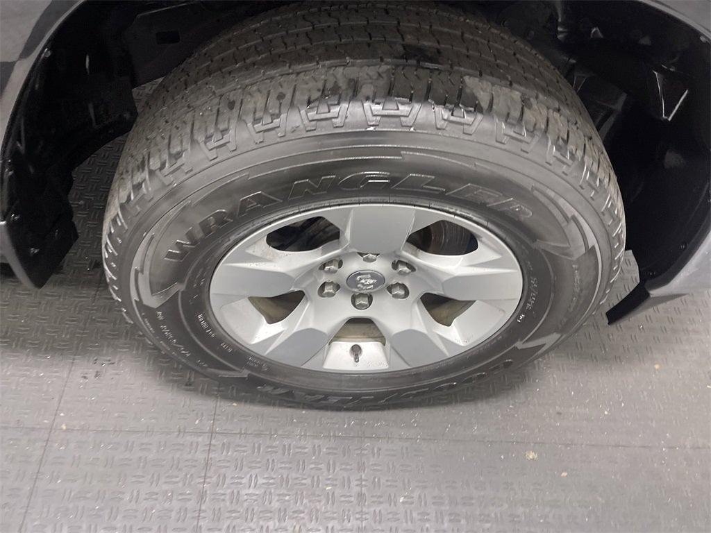 2022 RAM 1500 Big Horn Quad Cab 4x4 6'4' Box