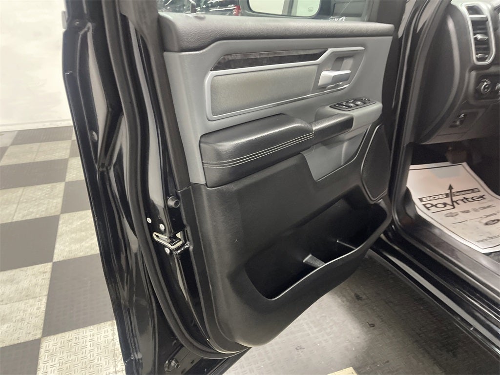 2022 RAM 1500 Big Horn Quad Cab 4x4 6'4' Box