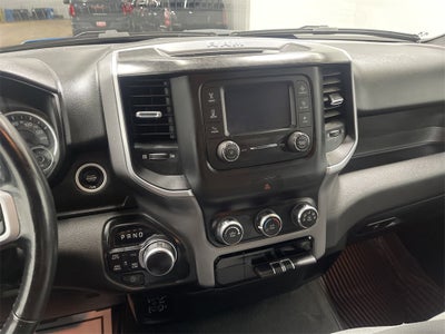 2022 RAM 1500 Big Horn Crew Cab 4x4 5'7' Box