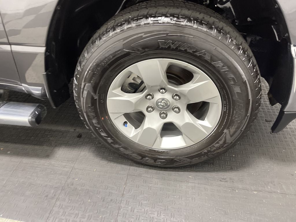 2024 RAM 1500 Big Horn Crew Cab 4x4 5'7' Box