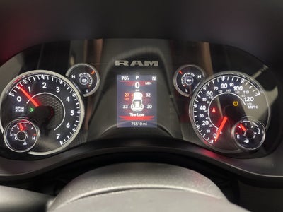 2025 RAM 1500 Tradesman Crew Cab 4x4 5'7' Box