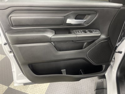 2025 RAM 1500 Tradesman Crew Cab 4x4 5'7' Box