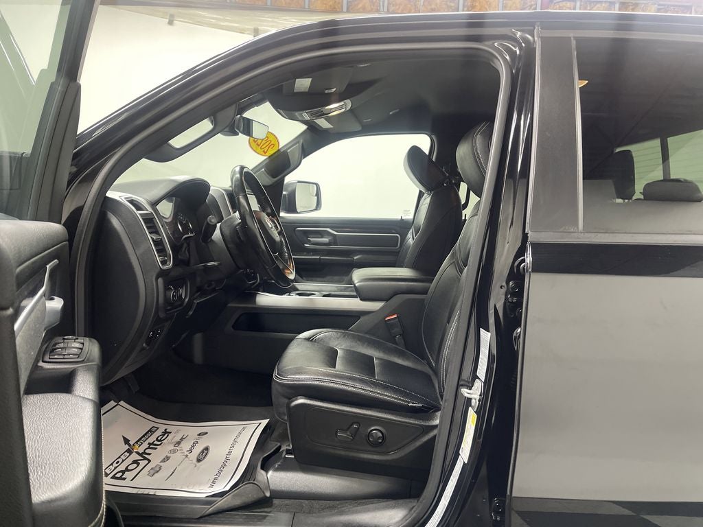 2022 RAM 1500 Big Horn Quad Cab 4x4 6'4' Box