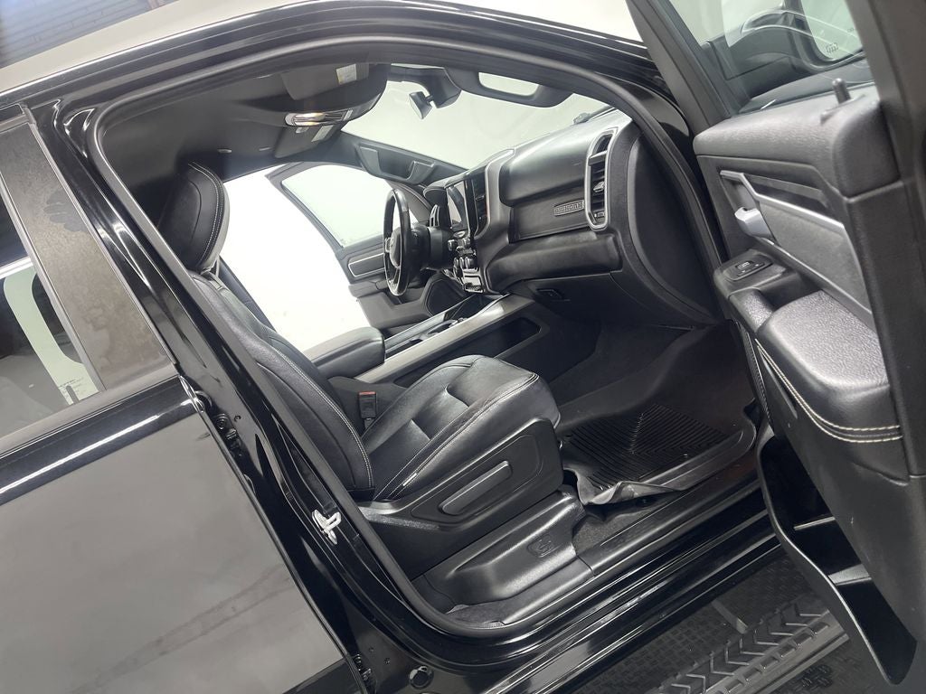 2022 RAM 1500 Big Horn Quad Cab 4x4 6'4' Box