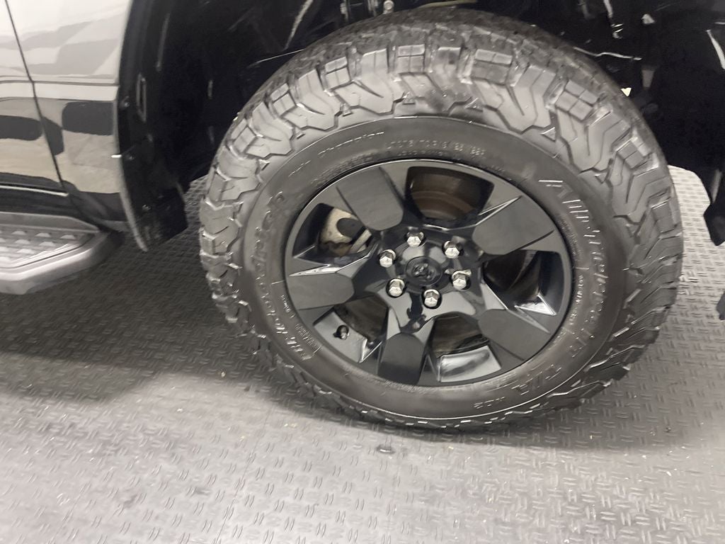2023 RAM 1500 Big Horn Crew Cab 4x4 5'7' Box