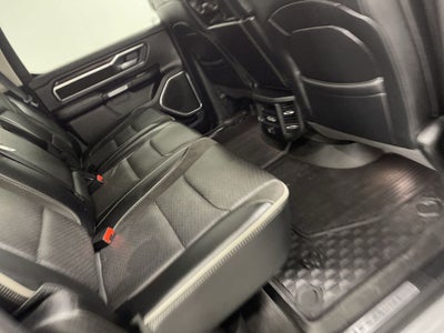 2022 RAM 1500 Laramie Crew Cab 4x4 5'7' Box